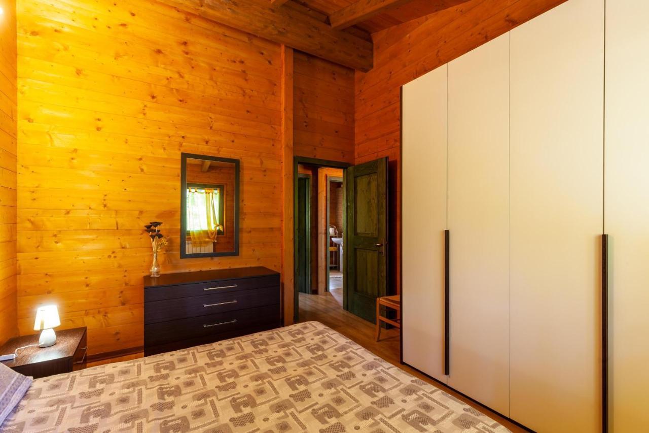 Villaggio Anemone - Chalet Mirtillo Capanne di Sillano 外观 照片